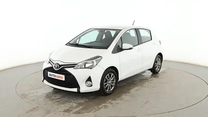 Usado Toyota Yaris City 70 CV (51 kW) 2015 Berlina