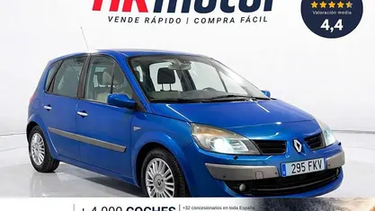 Usado Renault Scénic II Dynamique 132 CV (97 kW) 2007 Bronce Monovolumen