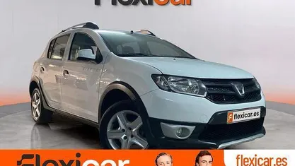 Usado Dacia Sandero Stepway 90 CV (66 kW) 2015