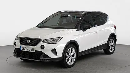 Usado Seat Arona FR 150 CV (110 kW) 2021 SUV