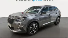 Gris Usado 2023 Peugeot 2008 Allure SUV | 13.264 € (Buen precio)