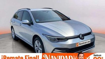 Usado VW Golf VIII Life 110 HP (80 kW) 2021 Cinzento Sedan