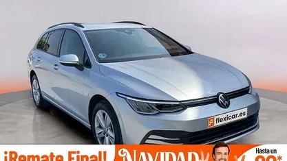 Usado VW Golf VIII Life 110 CV (80 kW) 2021 Gris Berlina