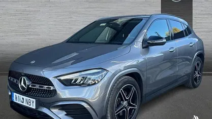 Usado 2025 Mercedes GLA200 AMG line SUV | 44.900 € (Precio justo)