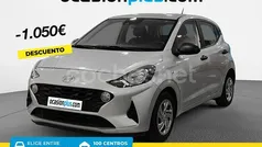 Gris / plata Usado 2022 Hyundai i10 Utilitario | 11.550 € (Precio justo)
