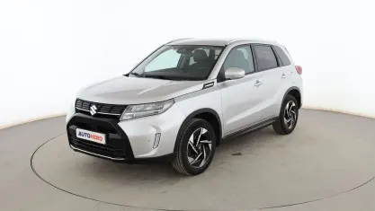 Usado Suzuki Vitara GLX 129 CV (94 kW) 2024 Gris SUV