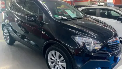 Usado Opel Mokka Selective 140 CV (102 kW) 2016 Negro SUV
