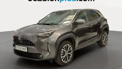 Usado Toyota Yaris Cross Style 116 CV (85 kW) 2023 Gris SUV