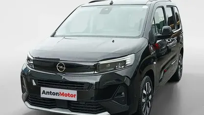 Begagnad Opel Combo-e Life 100 kW (136 HK) 2026