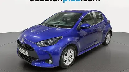 Usado Toyota Yaris Edition 125 CV (91 kW) 2024 Azul Utilitario