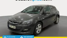 Usado 2015 Opel Astra Excellence Utilitario | 8490 € (Precio justo)