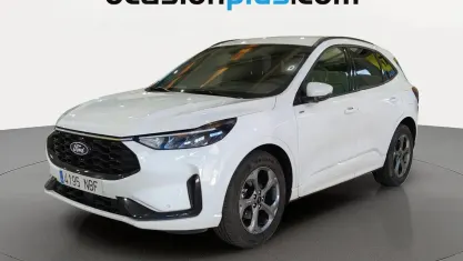 Usado Ford Kuga ST-Line 150 CV (110 kW) 2025 Blanco SUV