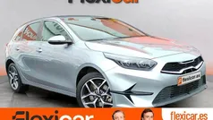 Gris Usado 2022 Kia Ceed Utilitario | 17.290 € (Precio justo)