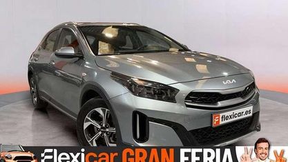 Usado Kia XCeed 120 CV (88 kW) 2023 Gris SUV