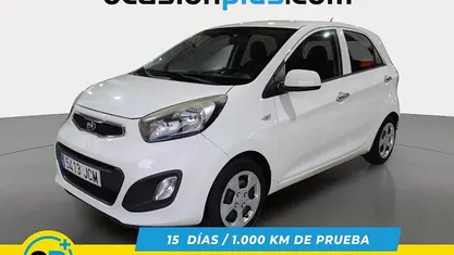 Blanco Usado 2015 Kia Picanto Utilitario | 9890 € (Precio justo)