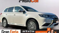 Blanco Usado 2019 Mitsubishi Outlander P-HEV Motion SUV | 19.990 € (Precio justo)
