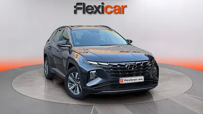 Usado Hyundai Tucson 136 CV (100 kW) 2021 Gris SUV
