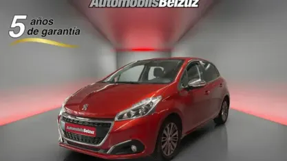 Usado Peugeot 208 Active 100 CV (73 kW) 2019 Rojo Utilitario