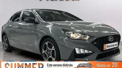 Gris Usado 2023 Hyundai i30 N Line Utilitario | 18.790 € (Precio justo)