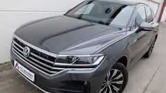 Gris Usado 2020 VW Touareg R-line SUV | 44.900 € (Precio justo)