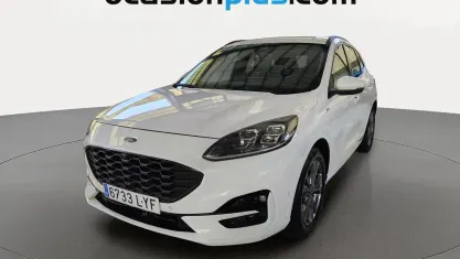 Usado Ford Kuga ST-Line X 150 CV (110 kW) 2022 Blanco SUV