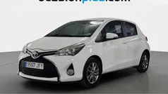 Usado 2015 Toyota Yaris Active Utilitario | 11.490 € (Precio justo)