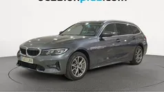 Gris Usado 2021 BMW 330e Familiar | 24.082 € (Super precio)
