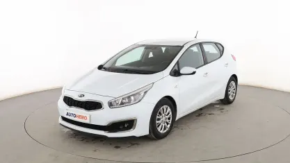 Usado Kia Ceed 100 CV (73 kW) 2016 Blanco Utilitario