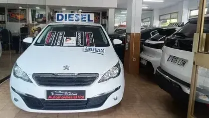 Begagnad Peugeot 308 SW Active 115 HK (84 kW) 2014 Vit Kombi