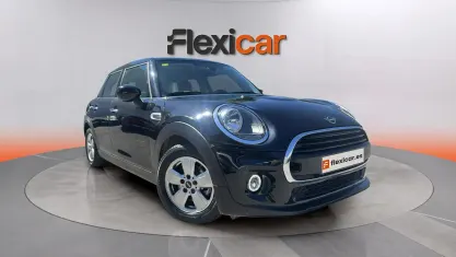 Usado Mini ONE 102 CV (75 kW) 2020 Negro Utilitario