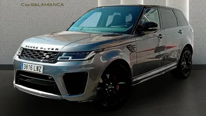 Usado Land Rover Range Rover Sport SVR 575 CV (422 kW) 2022 Gris metalizado SUV