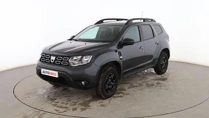 Usado Dacia Duster Comfort 114 CV (83 kW) 2019 Gris SUV