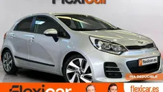 Usado 2015 Kia Rio Berlina | 9990 € (Precio justo)