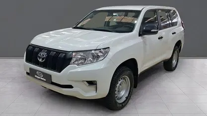 Usado Toyota Land Cruiser 176 HP (129 kW) 2019