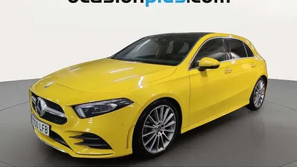 Usado Mercedes A200 AMG 163 CV (119 kW) 2020 Amarillo Utilitario
