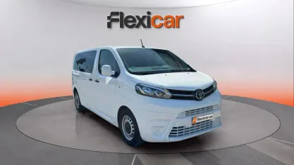 Käytetty Toyota Proace 120 HP (88 kW) 2021 Valkoinen Tila-auto
