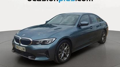 Używany BMW 330 258 KM (189 kW) 2020 Niebieski Sedan/Limuzyna