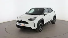 Blanco Usado 2022 Toyota Yaris Cross Plus SUV | 24.999 € (Precio justo)