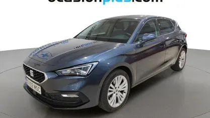 Usado Seat Leon Style 150 CV (110 kW) 2024 Gris Utilitario