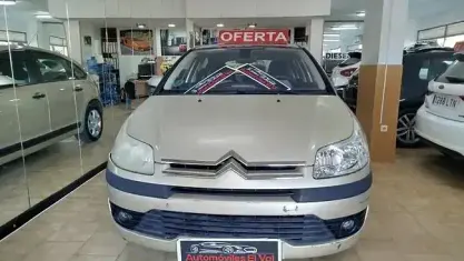 Usado Citroën C4 108 CV (79 kW) 2008 Beige