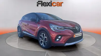 Usado Renault Captur Intens 95 CV (69 kW) 2020 Granate SUV
