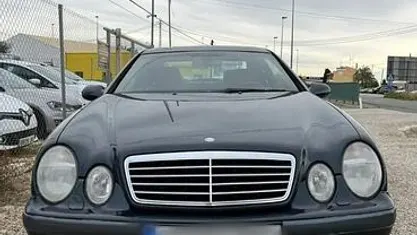 Usado Mercedes CLK200 163 CV (119 kW) 2004