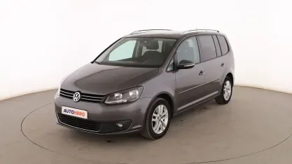 Usado VW Touran Advance 140 CV (102 kW) 2015 Gris Monovolumen