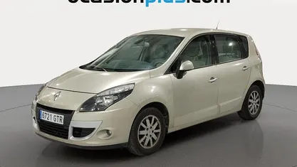 Usado 2010 Renault Scénic III Privilege Monovolumen | 7190 €
