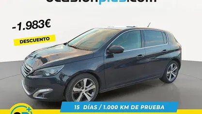 Gris Usado 2016 Peugeot 308 Allure Utilitario | 8417 € (Buen precio)