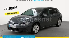 Gris / plata Usado 2021 VW Golf VIII Life Berlina | 20.990 € (Precio justo)