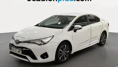 Usado 2016 Toyota Avensis Advance Berlina | 11.945 € (Buen precio)