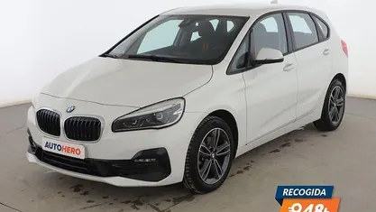 Usado BMW 218 Active Tourer Sport Line 150 CV (110 kW) 2021 Blanco Monovolumen