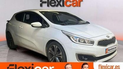 Käytetty Kia Ceed 101 HP (74 kW) 2018 Valkoinen Viistoperä