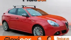 Rojo Usado 2016 Alfa Romeo Giulietta Distinctive Utilitario | 11.990 € (Precio justo)